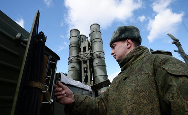 Η Ρωσία αναπτύσσει στα σύνορα με την Β.Κορέα S-300 και S-400 – Αναμένουν σύρραξη και επίθεση των ΗΠΑ